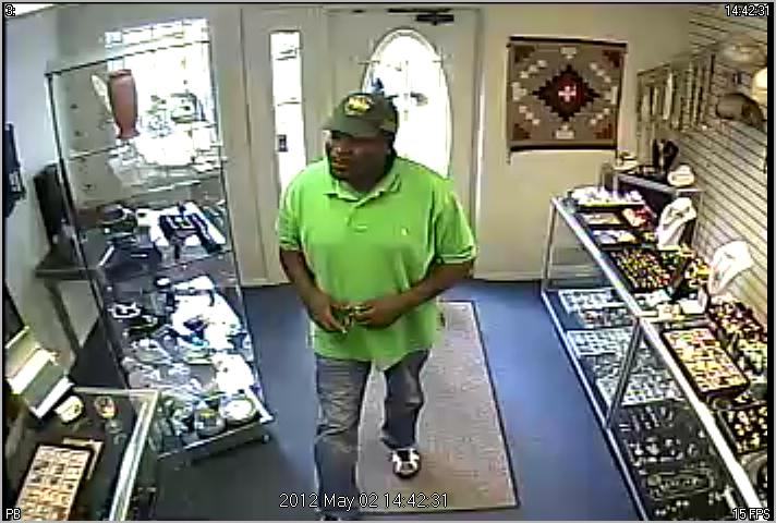 Rolex thief on camera